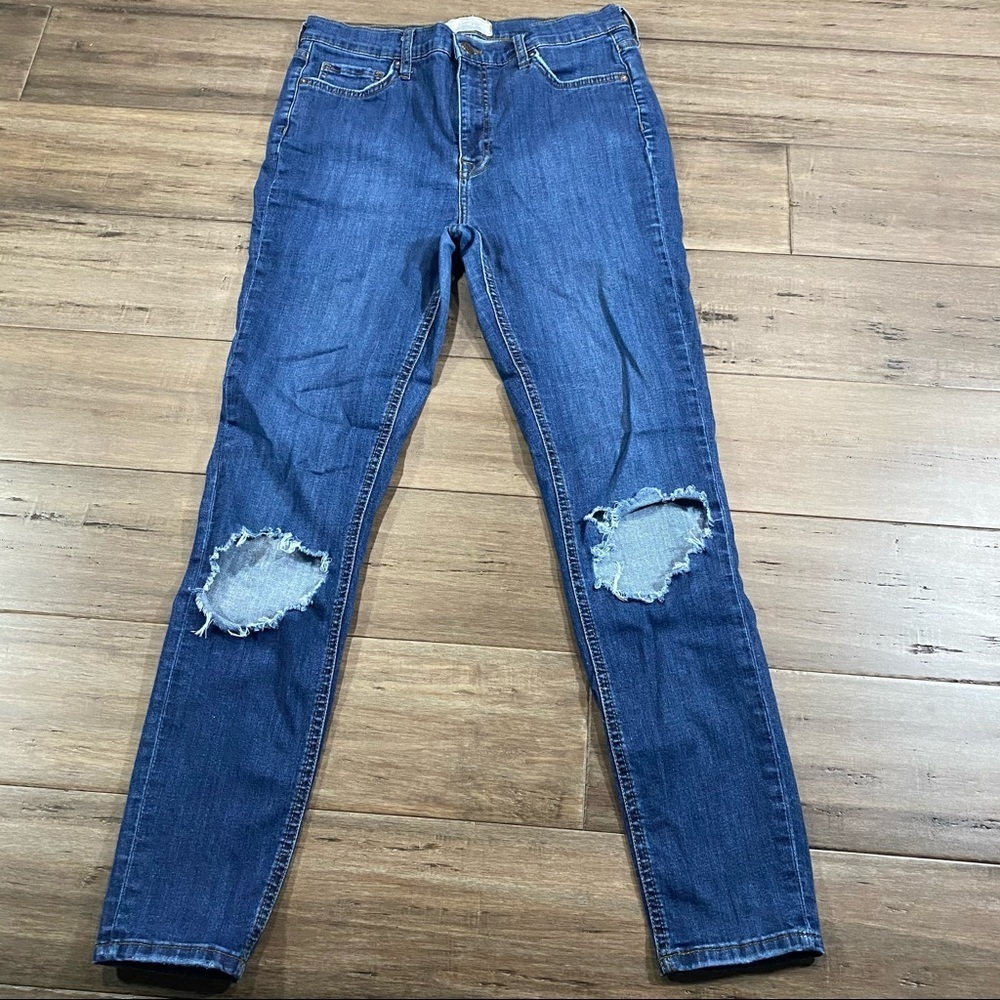 Free people‎ high rise ripped jeans